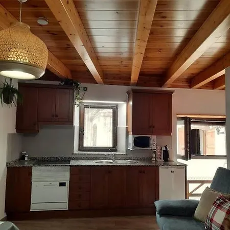 Holiday home Mcastet, Casita Aranesa En El Valle De Aran Bossost